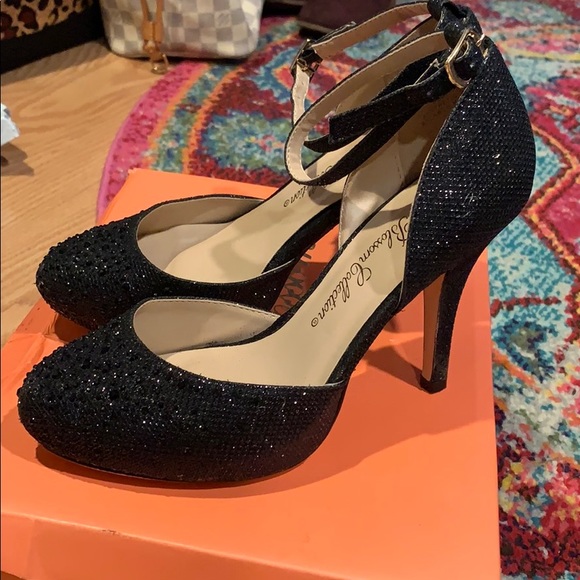 Black sparkly heels - Picture 2 of 6